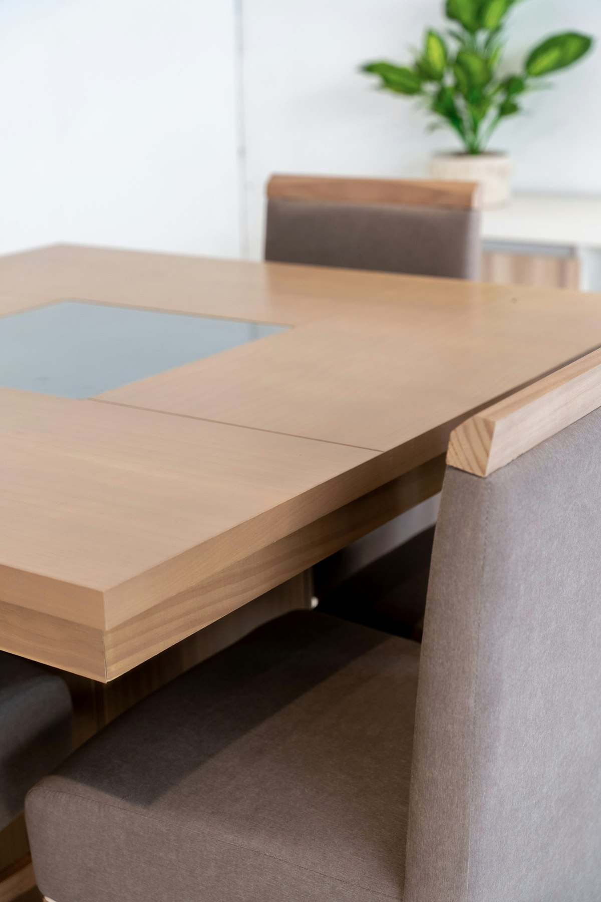 Table Mingle